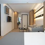 Sarmi - Center, Self Check-in, Free Wifi 아파트
